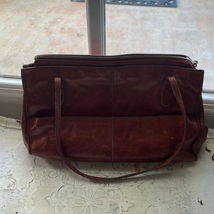 HOBO all leather shoulder bag good used condition